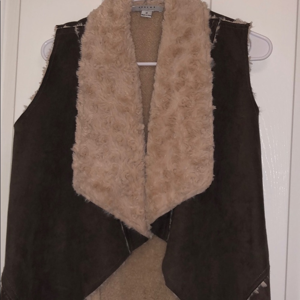 Boutique vest